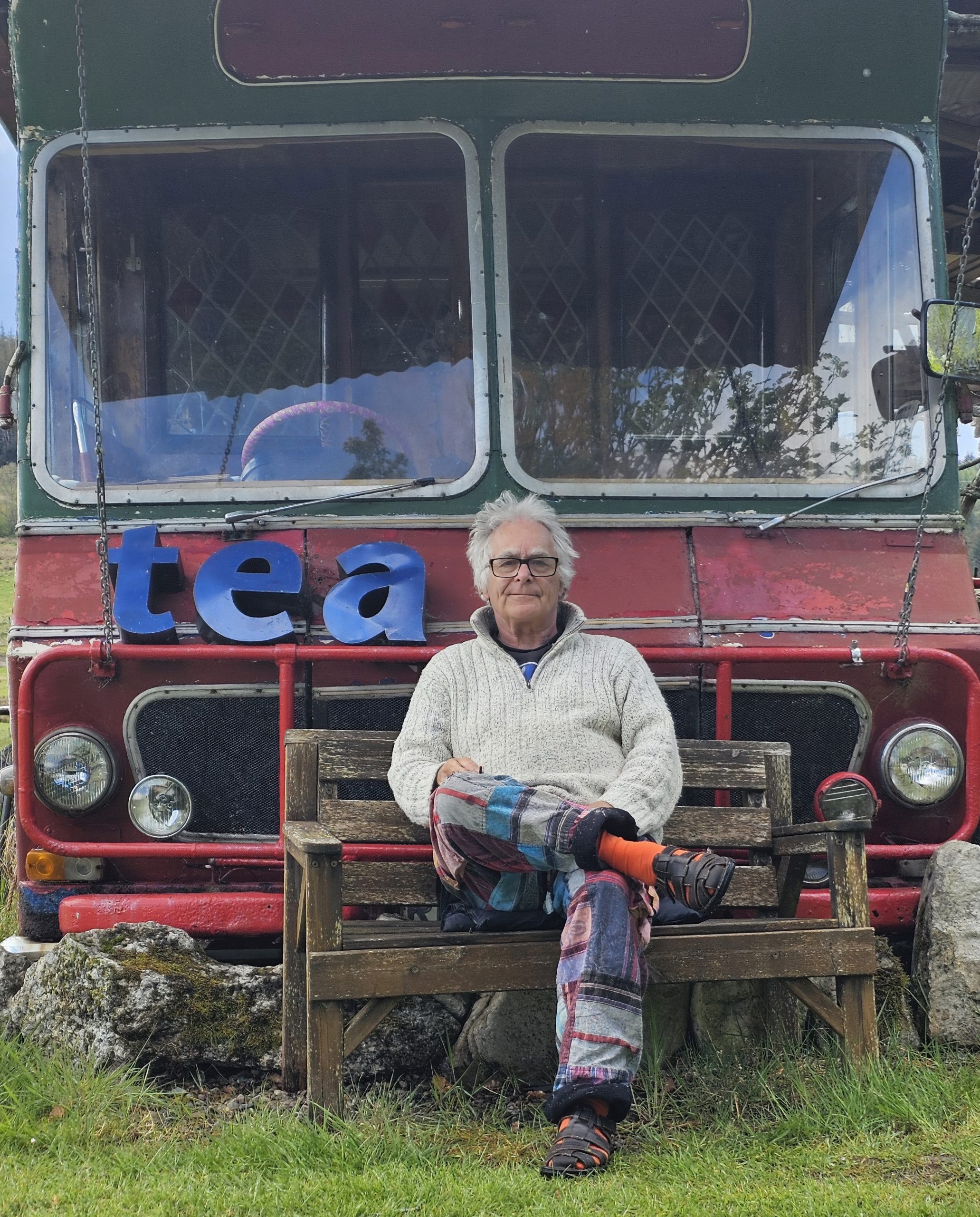 John McGeoch – Bus portrait-giga 2-high fidelity for brochure hi